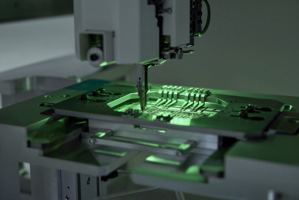 连山：理想自研SiC芯片生产幕后的'数据军师' - Cover Image